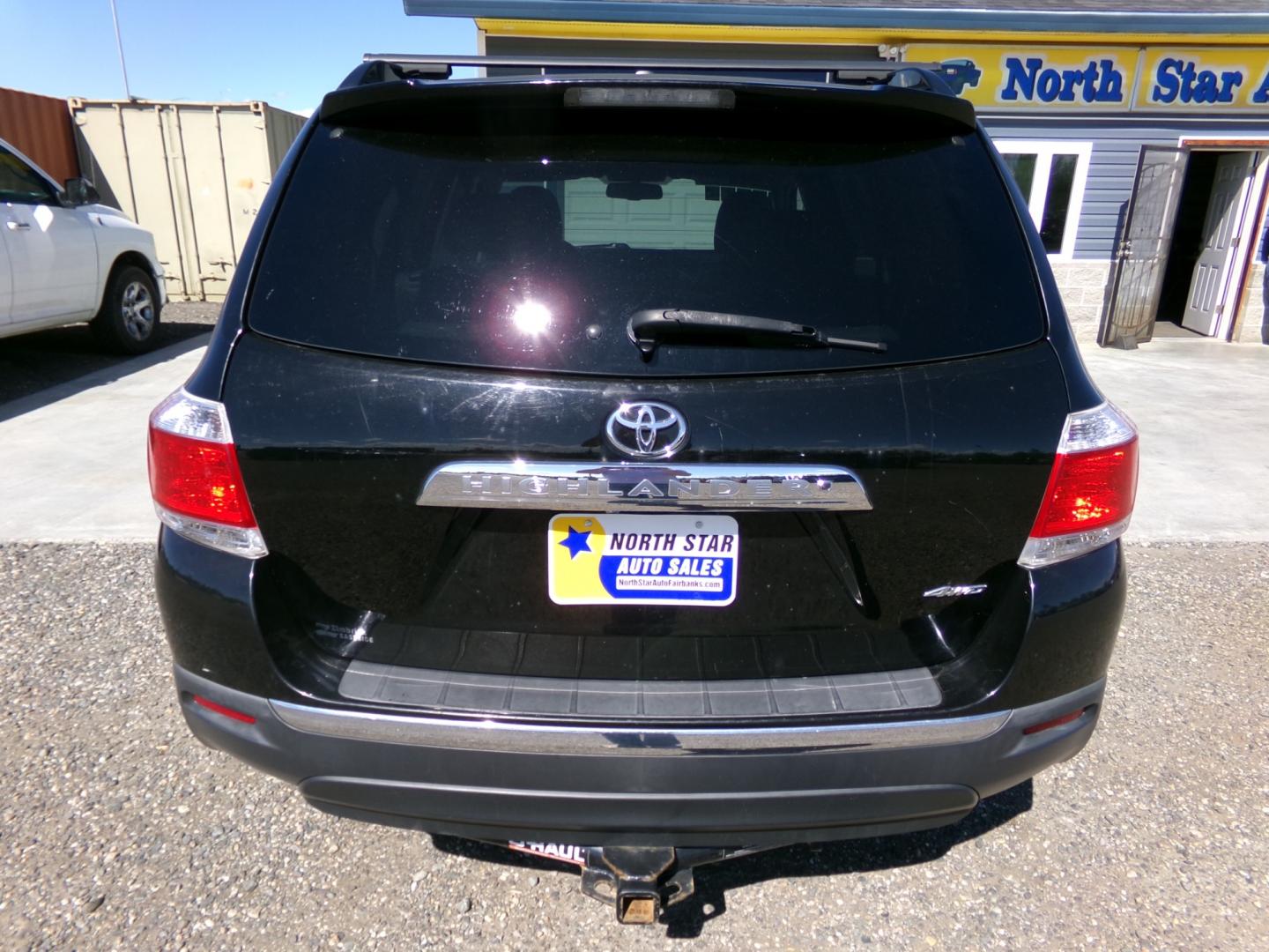 2012 Black /Black Toyota Highlander (5TDBK3EH2CS) , located at 2630 Philips Field Rd., Fairbanks, AK, 99709, (907) 458-0593, 64.848068, -147.780609 - Photo#3